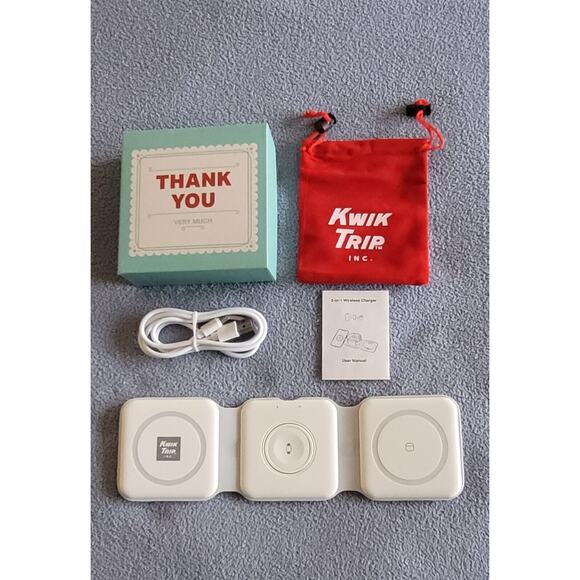 3-in-1 Universal Charging Station Portable/Travel Foldable Magnetic--NEW in box! - Picture 11 of 11